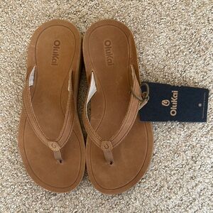 Olukai Southshore Flip Flops Coffee Size 6 NWT